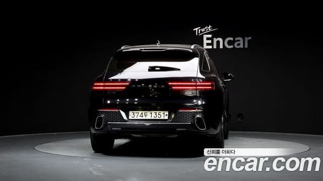 Genesis GV70, 2021 4