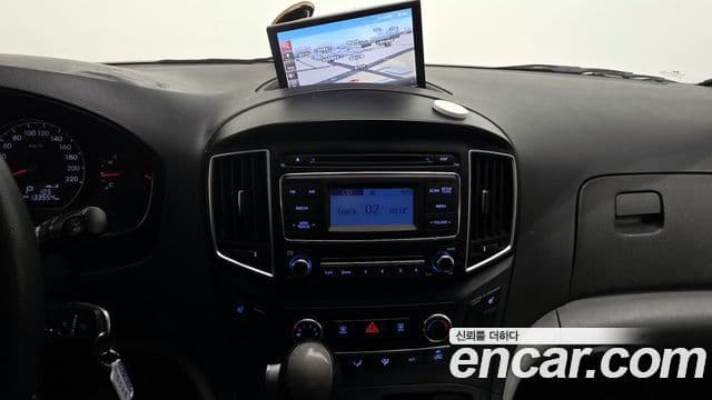 Hyundai Grand Starex Smart, 2016 14