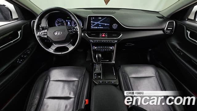 Hyundai Grandeur IG 3.0 LPi Modern (арендный автомобиль), 2018 7