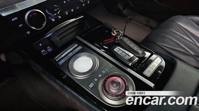 Genesis G80 (RG3) бензин 2.5 турбо AWD, 2021 9