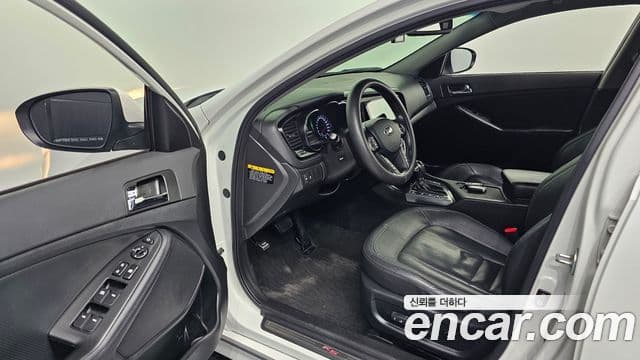 Kia K5 гибрид Prestige, 2013 10