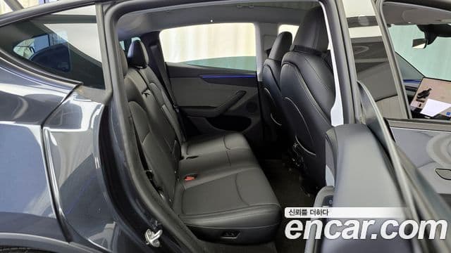 Tesla модель Y, 2025 12