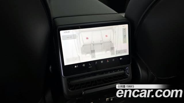 Tesla модель Y, 2025 19