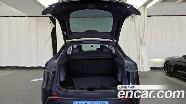 Tesla модель Y, 2025 20