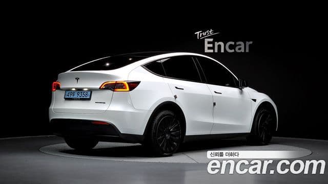 Tesla модель Y Long Range AWD, 2022 2