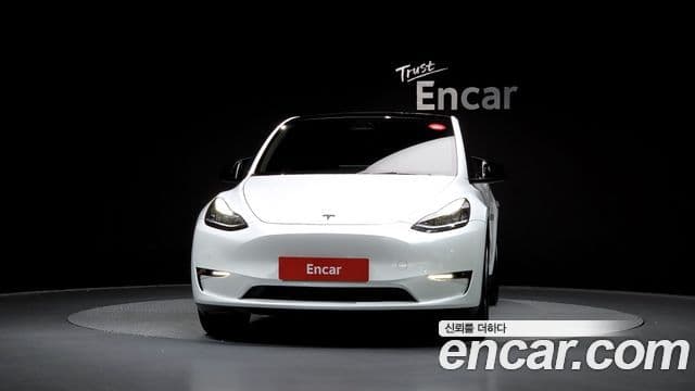 Tesla модель Y Long Range AWD, 2022 3