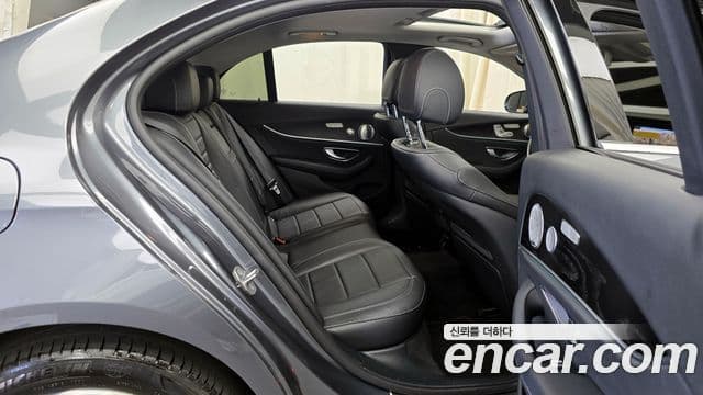 Mercedes-Benz E-класс W213 Avantgarde, 2018 8