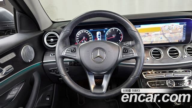 Mercedes-Benz E-класс W213 Avantgarde, 2018 2