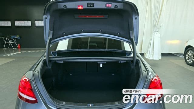 Mercedes-Benz E-класс W213 Avantgarde, 2018 20