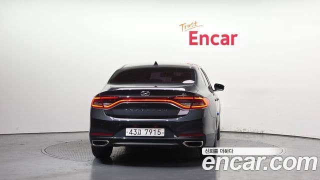 Hyundai Grandeur IG Special, 2017 4