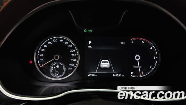 Genesis G80 (RG3), 2021 8