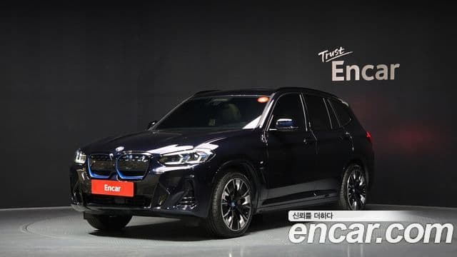 BMW iX3 M Sport, 2025 1