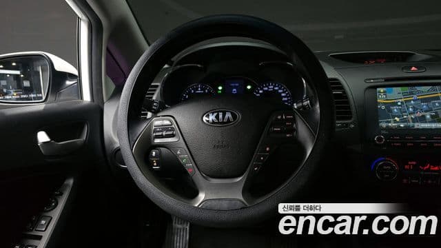 Kia K3 Trendy, 2015 13