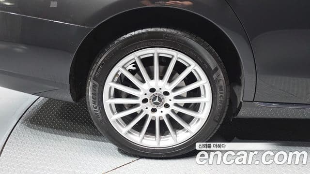 Mercedes-Benz E-класс W213 Exclusive, 2021 все фото