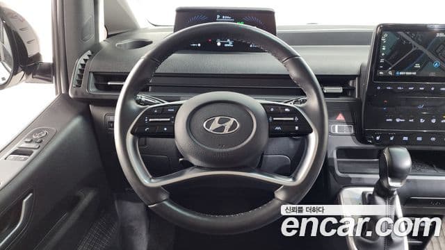 Hyundai Staria Modern, 2022 13