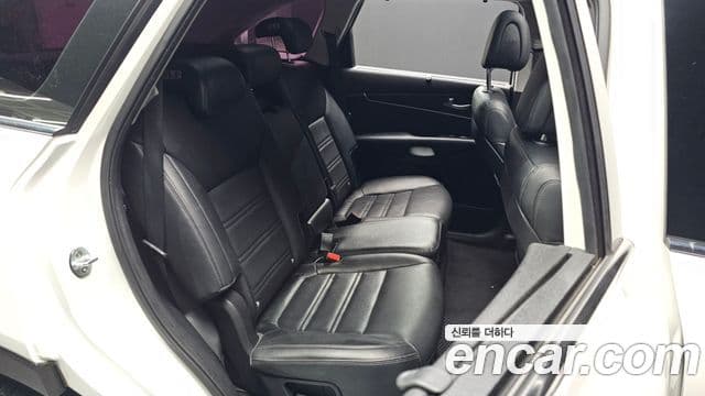 Kia All New Sorento Prestige, 2015 12