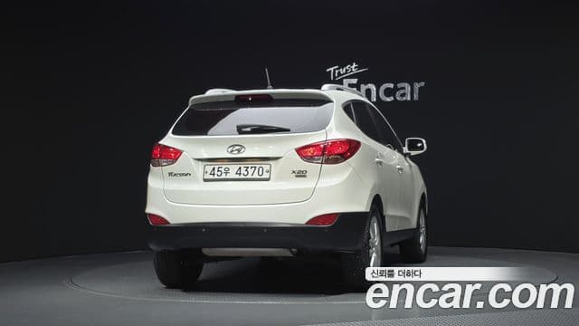 Hyundai Tucson ix special пакет, 2013 4