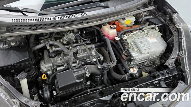 Toyota 프리우스 C, 2018 6