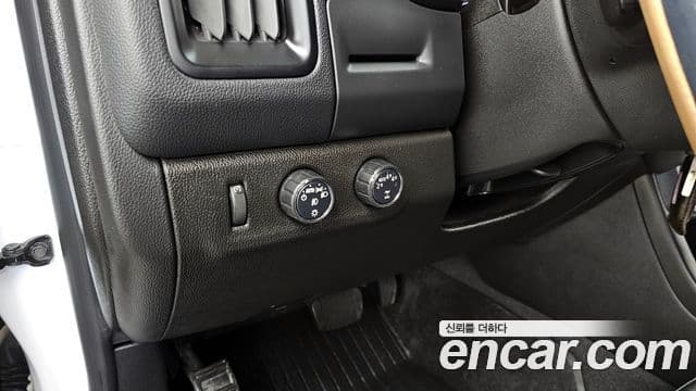 Chevrolet(GM대우) real New 콜로라도 3.6 익스트림-X 4WD, 2020 19