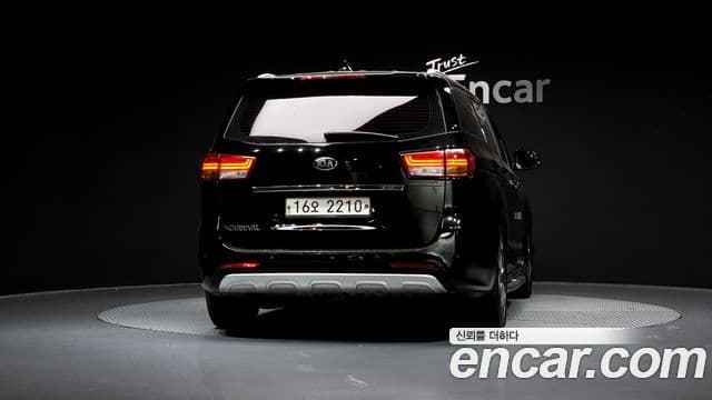 Kia All New Carnival Noblesse, 2015 4