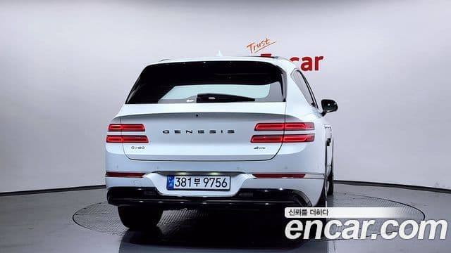 Genesis GV80, 2022 4
