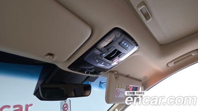 Hyundai Staria Modern, 2024 19