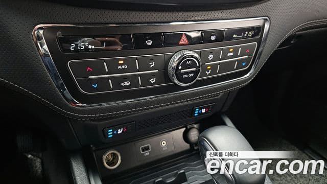 KG모빌리티(SsangYong) The / новый New Rexton Sport Prestige, 2021 18