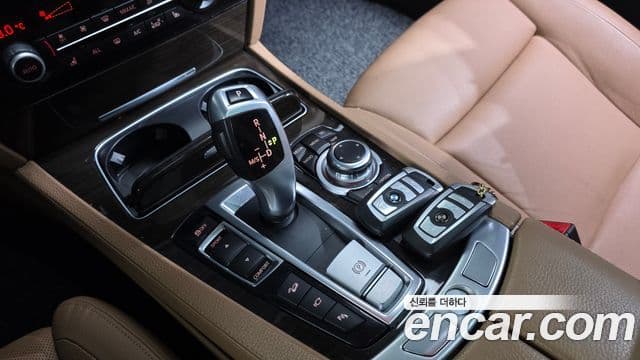 BMW 7시리즈 (F01) 750Li xDrive, 2013 9