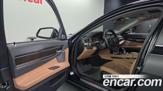 BMW 7시리즈 (F01) 750Li xDrive, 2013 10
