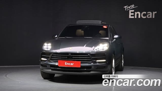 Porsche Macan 95B, 2021 3