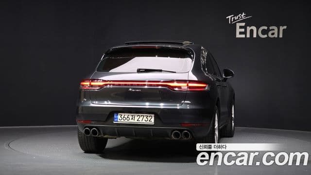 Porsche Macan 95B, 2021 4