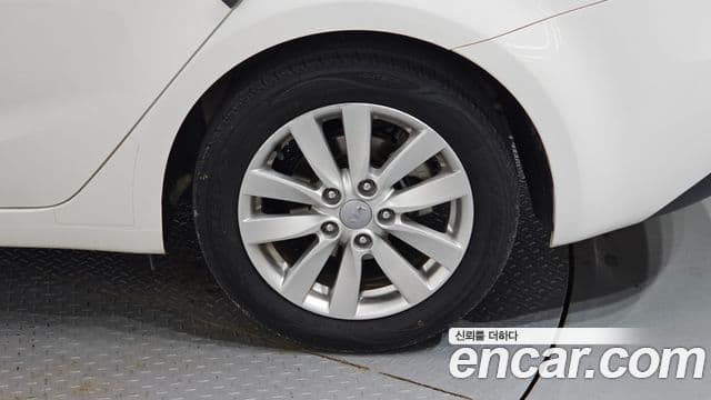 Kia K3 Trendy, 2015 все фото