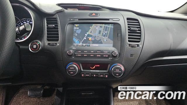 Kia K3 Trendy, 2015 14