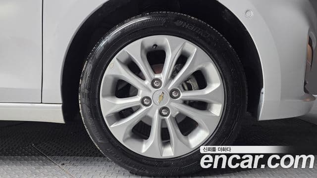 Chevrolet(GM대우) The / новый New Spark Premier, 2021 все фото