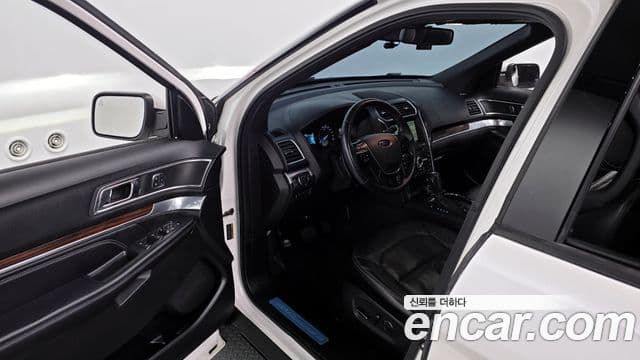 Ford Explorer 5세대, 2018 11