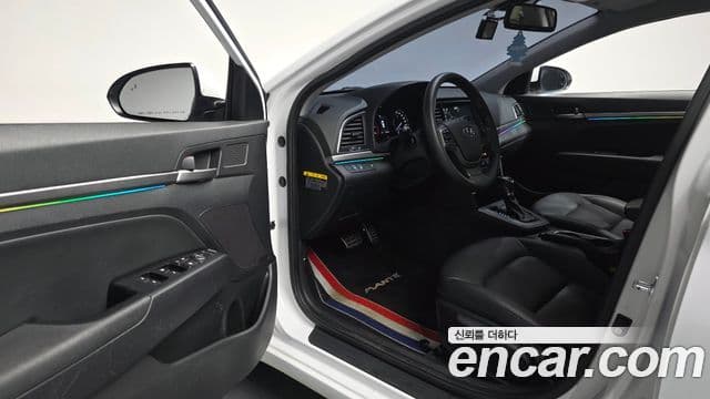 Hyundai Avante AD 1.6 GDI Value Plus, 2018 11