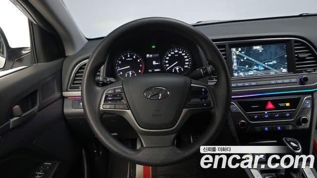 Hyundai Avante AD 1.6 GDI Value Plus, 2018 13