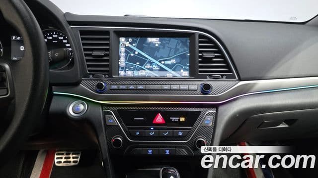 Hyundai Avante AD 1.6 GDI Value Plus, 2018 14