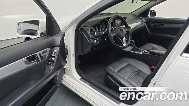 Mercedes-Benz C-класс W204 Avantgarde, 2013 11