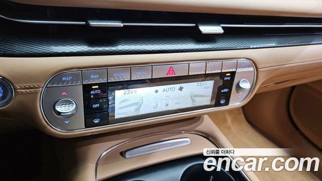 Genesis G90 (RS4) бензин 3.5 турбо AWD, 2023 17