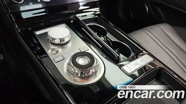 Genesis G80 (RG3) бензин 2.5 турбо AWD, 2026 9