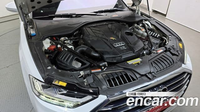 Audi A8 (D5) 55 TFSI Quattro LWB, 2020 6