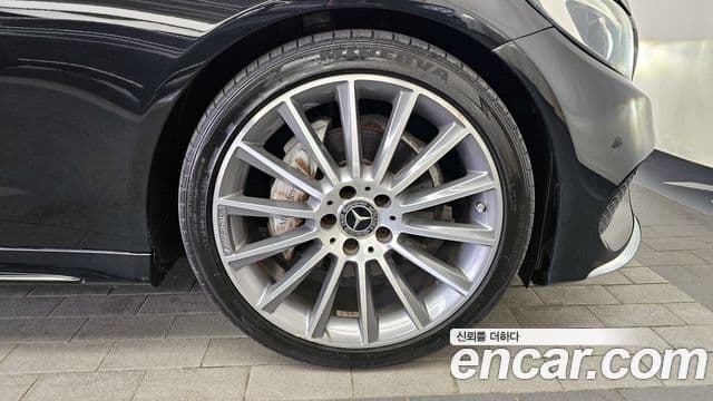 Mercedes-Benz C-класс W205 C200 купе, 2017 все фото