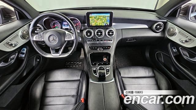 Mercedes-Benz C-класс W205 C200 купе, 2017 7