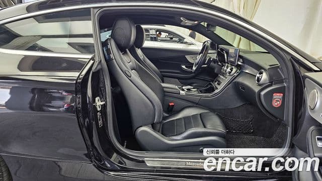 Mercedes-Benz C-класс W205 C200 купе, 2017 11