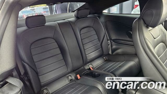 Mercedes-Benz C-класс W205 C200 купе, 2017 12