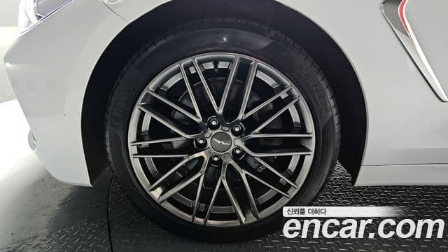 Genesis G70 Supreme, 2018 все фото