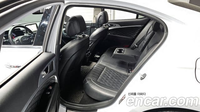 Genesis G70 Supreme, 2018 11