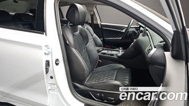 Genesis G70 Supreme, 2018 12