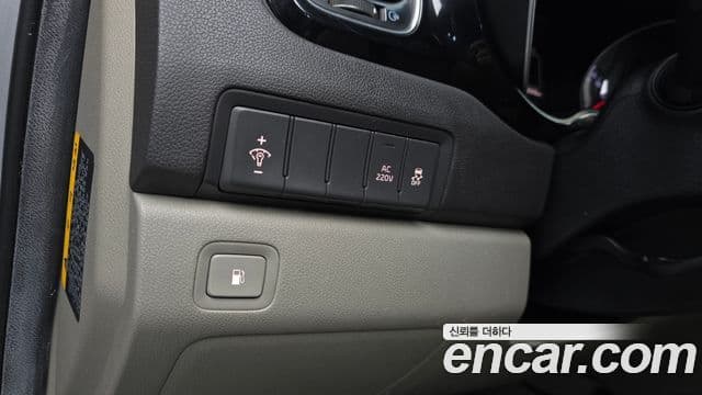 Kia All New Carnival Prestige, 2015 17